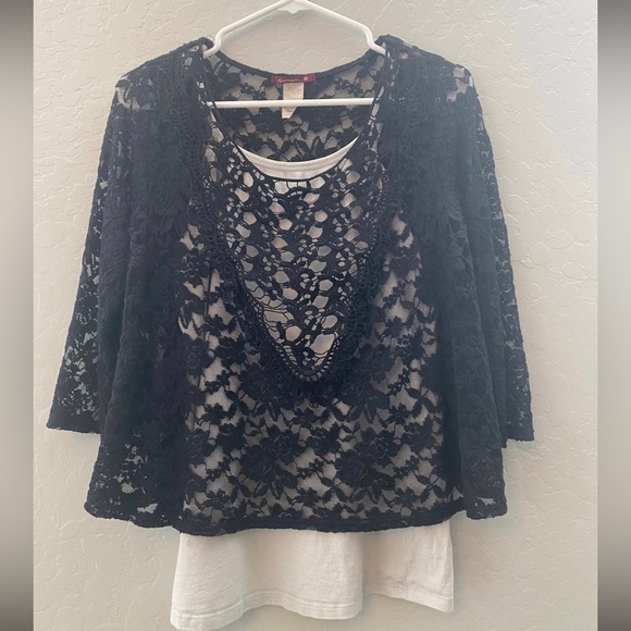 Silvergate boutique black lace blouse  size small - Picture 8 of 9